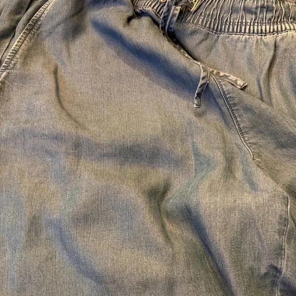 NWT Travis Matthews Wide-Leg Pants with Side Slits - Picture 9 of 16